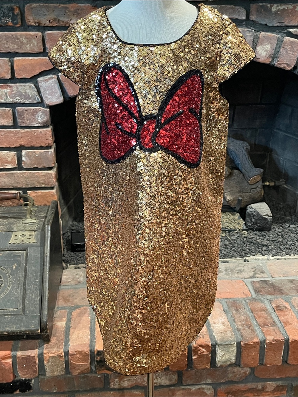 Disney Gold Sequin Dress with Red Bow Applique size 5/6 girls